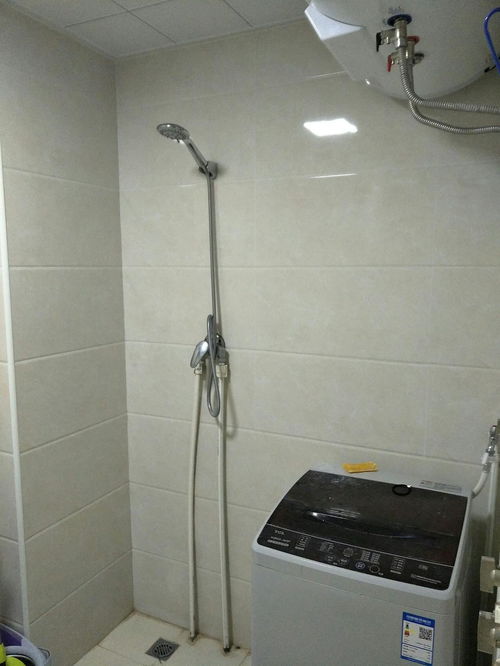 轉(zhuǎn)租房山線稻田回遷樓大開(kāi)間，無(wú)中介費(fèi)，寵物友好配備衣架